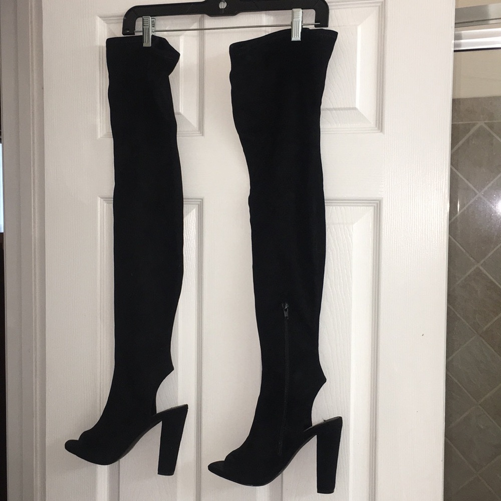 Steve Madden “Kimmi” Thigh High Black Suede Boots